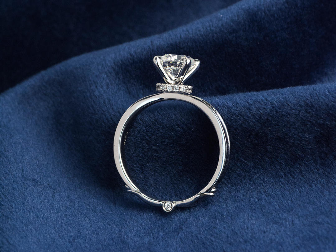 显大经典款结婚钻戒「爱莎」