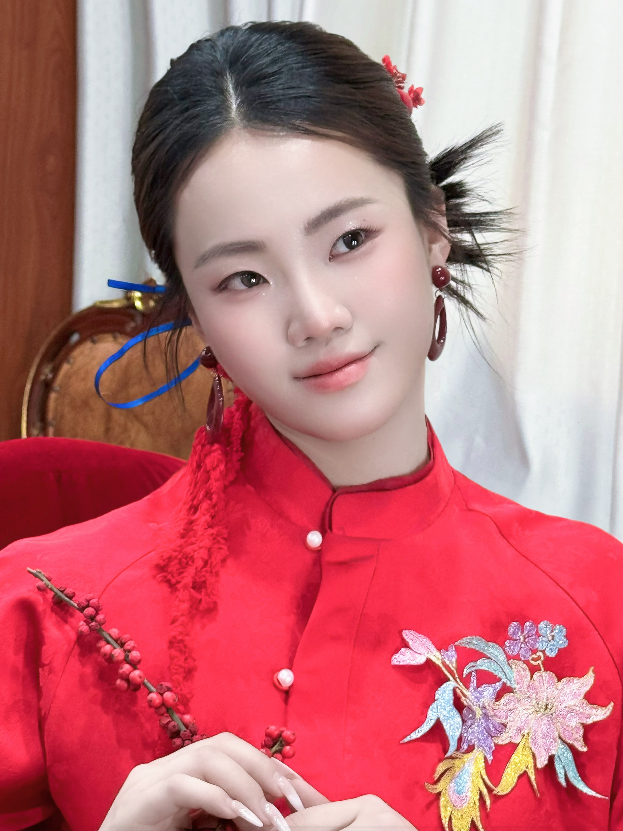 新中式晨袍妆造