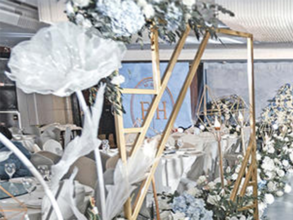 韩系小清新森系现代蓝色奢华几何室内婚礼策划布置