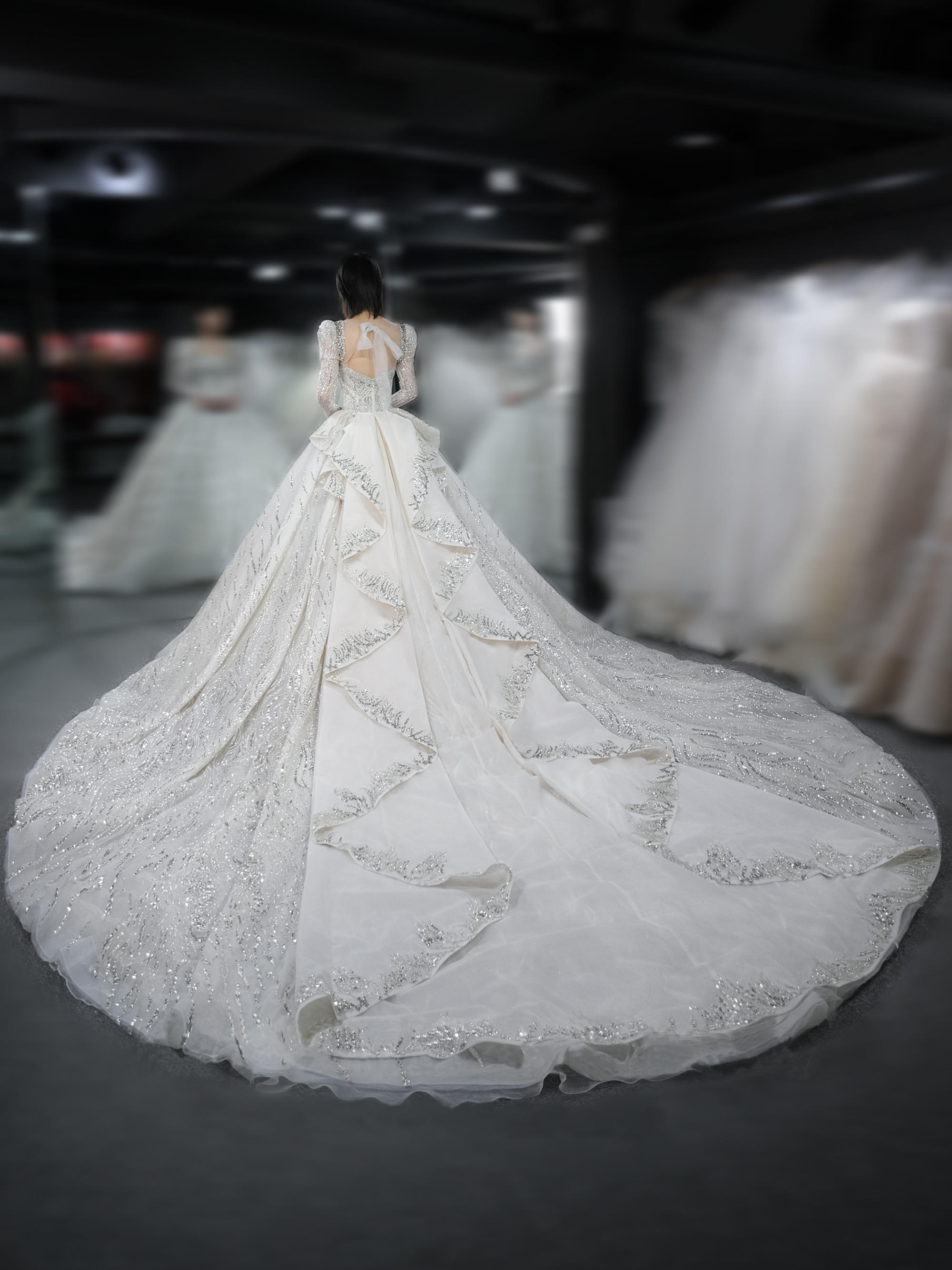 【全家福】16件+创始人跟妆2天+新郎妆+婆婆妆