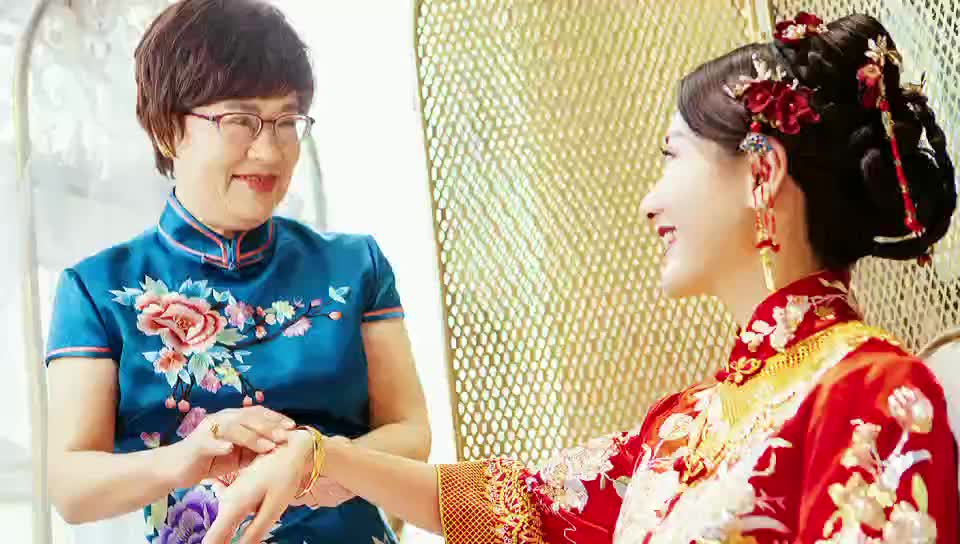 【技术总监化妆师】全程婚礼跟妆+复古中式新娘妆