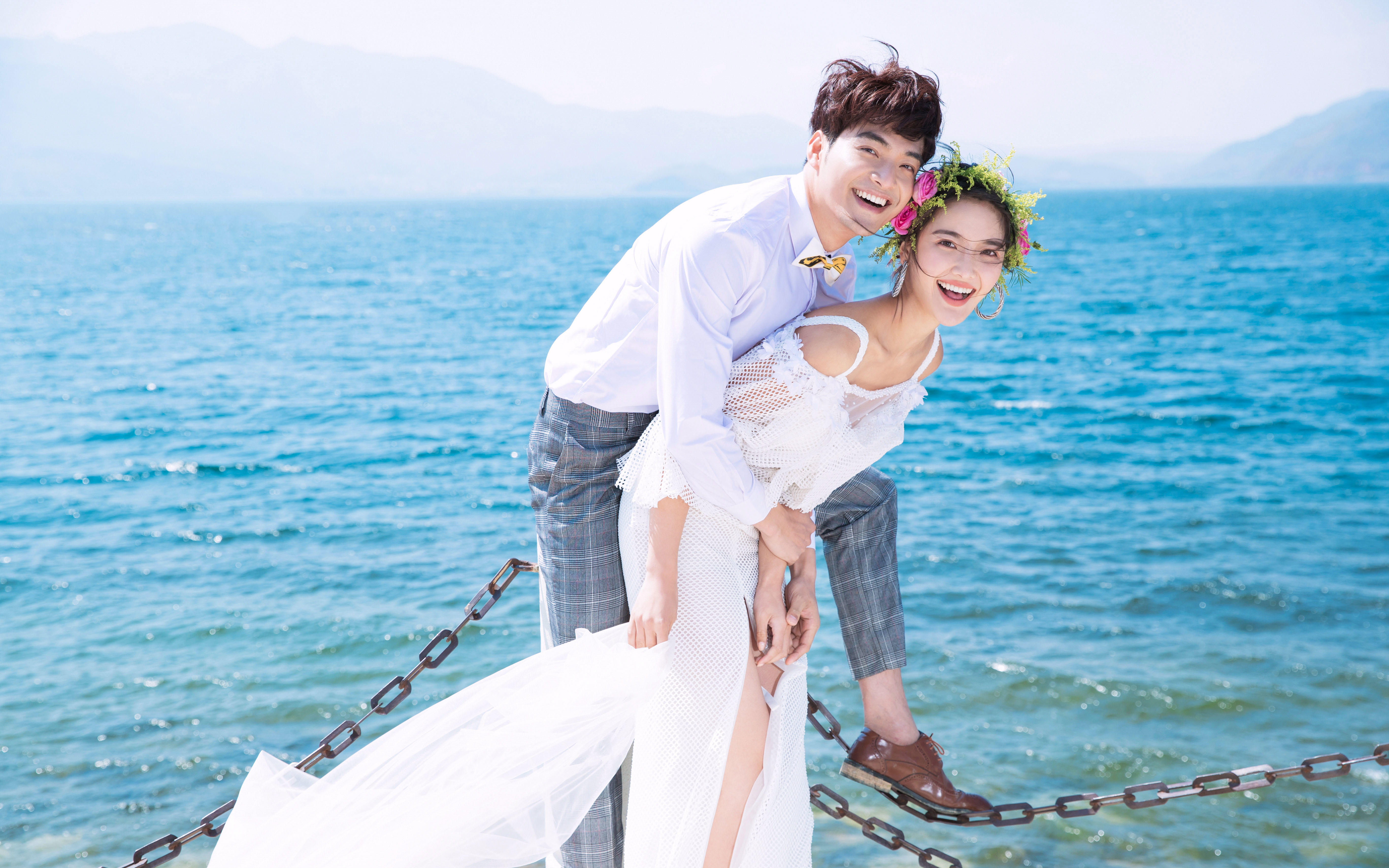 西双版纳映花摄全球摄影 爱情在指缝间