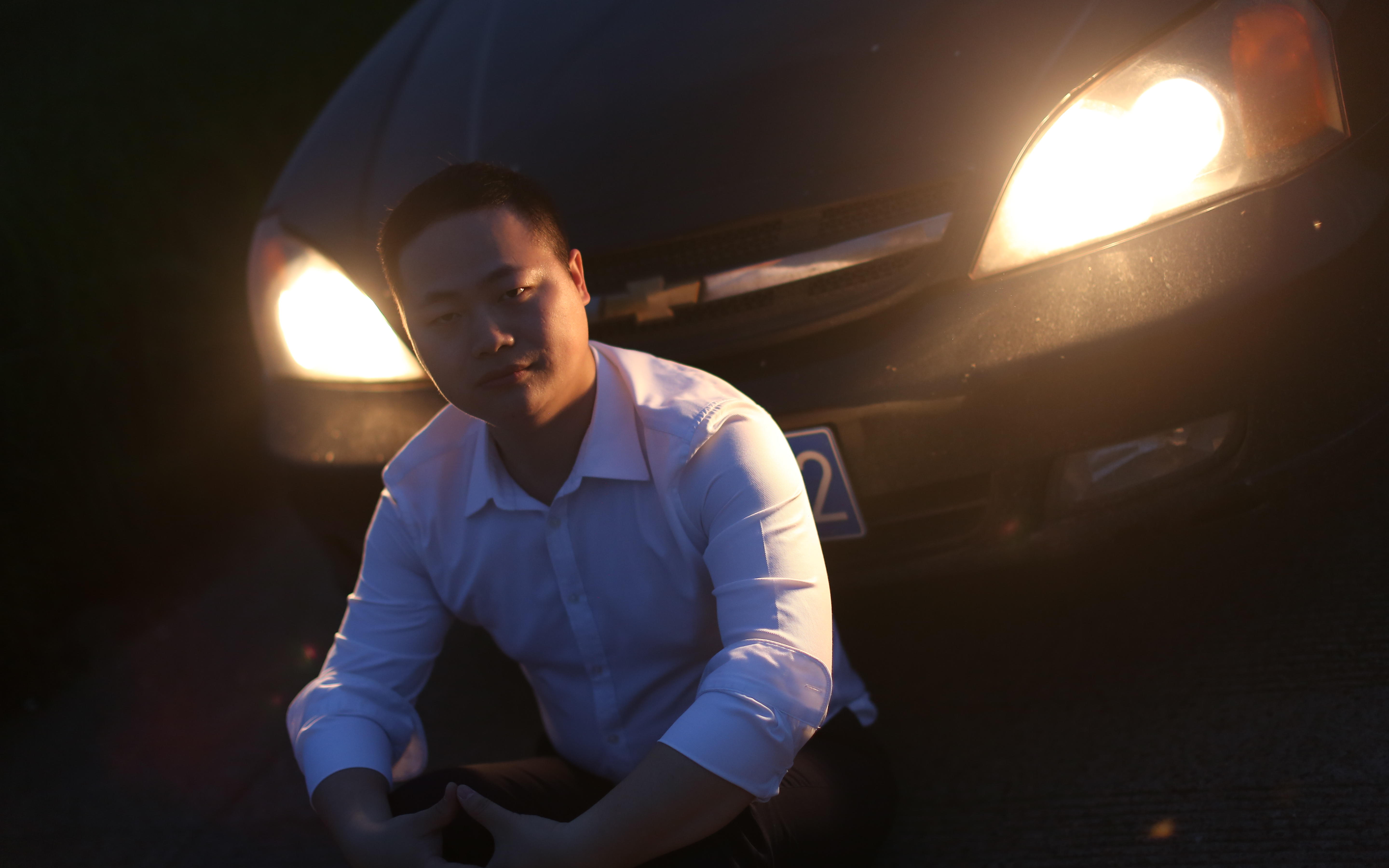 李健个性策划主持  附赠彩蛋《捌年暗许》