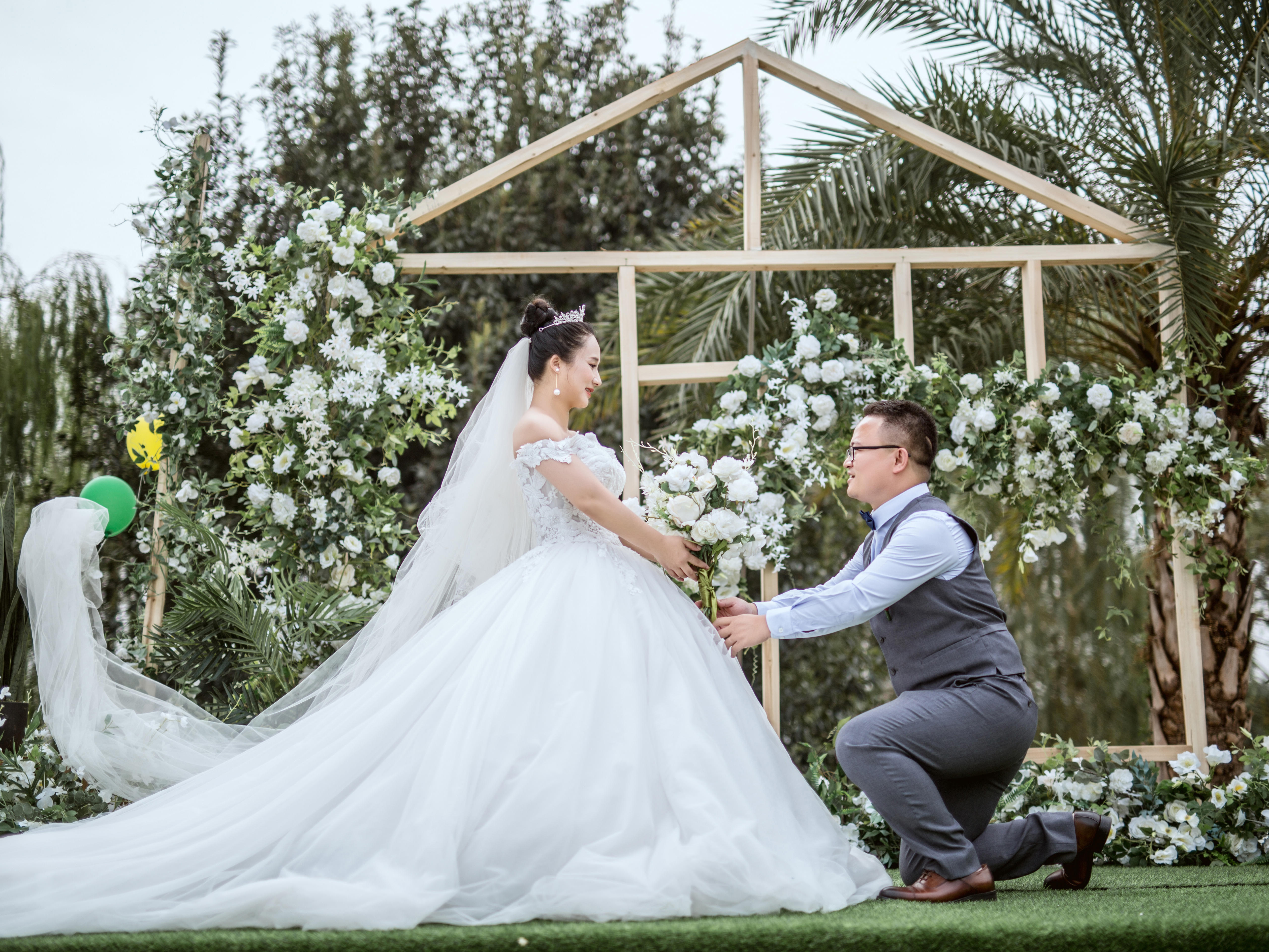 【热卖推荐】资深档全程新娘跟妆3妆3造+妈妈妆