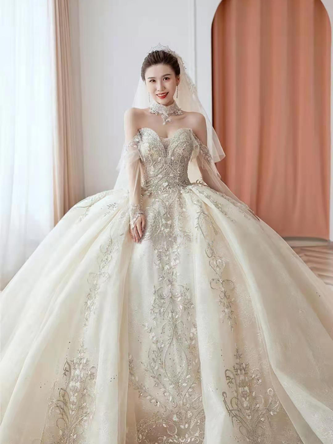 【超值租赁】婚纱礼服3套+伴娘服