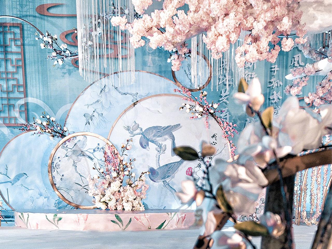 蓝色轻奢新中式婚礼 静谧 品质 轻奢