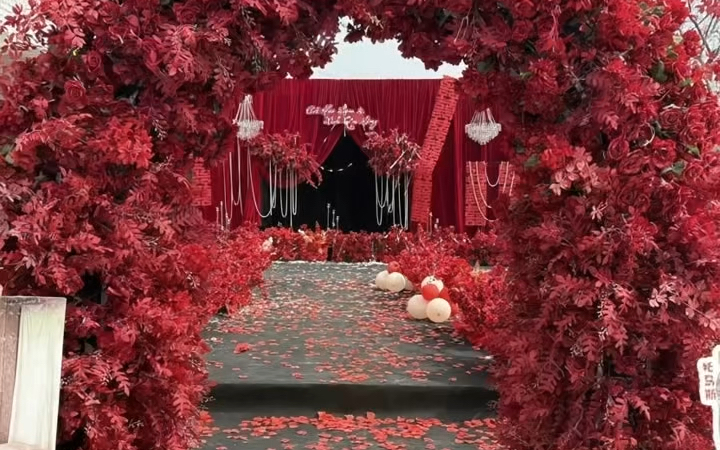 紅色系布縵花藝婚禮