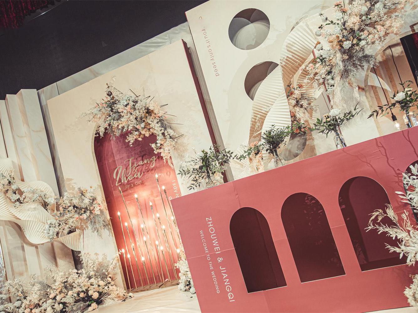 【臻爱婚礼】舞台留影区通道灯光|超值人气