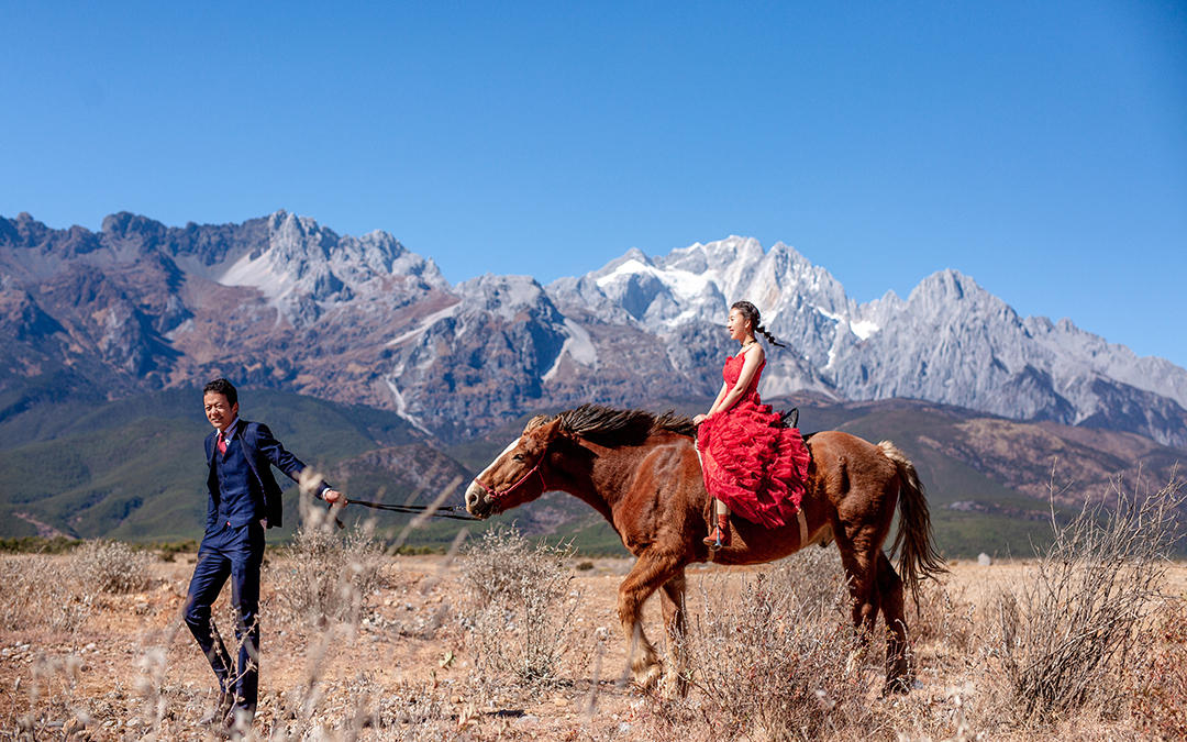 任选两地拍【送微电影】【送全新ST婚纱】