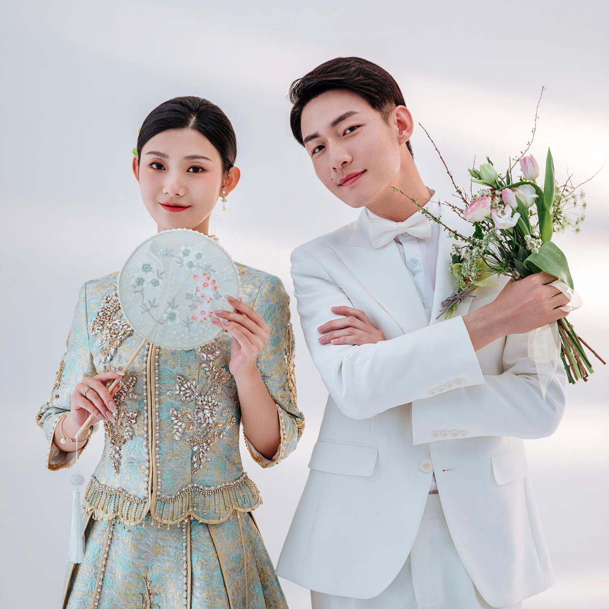 将“新中式的俏皮”藏进了婚纱照