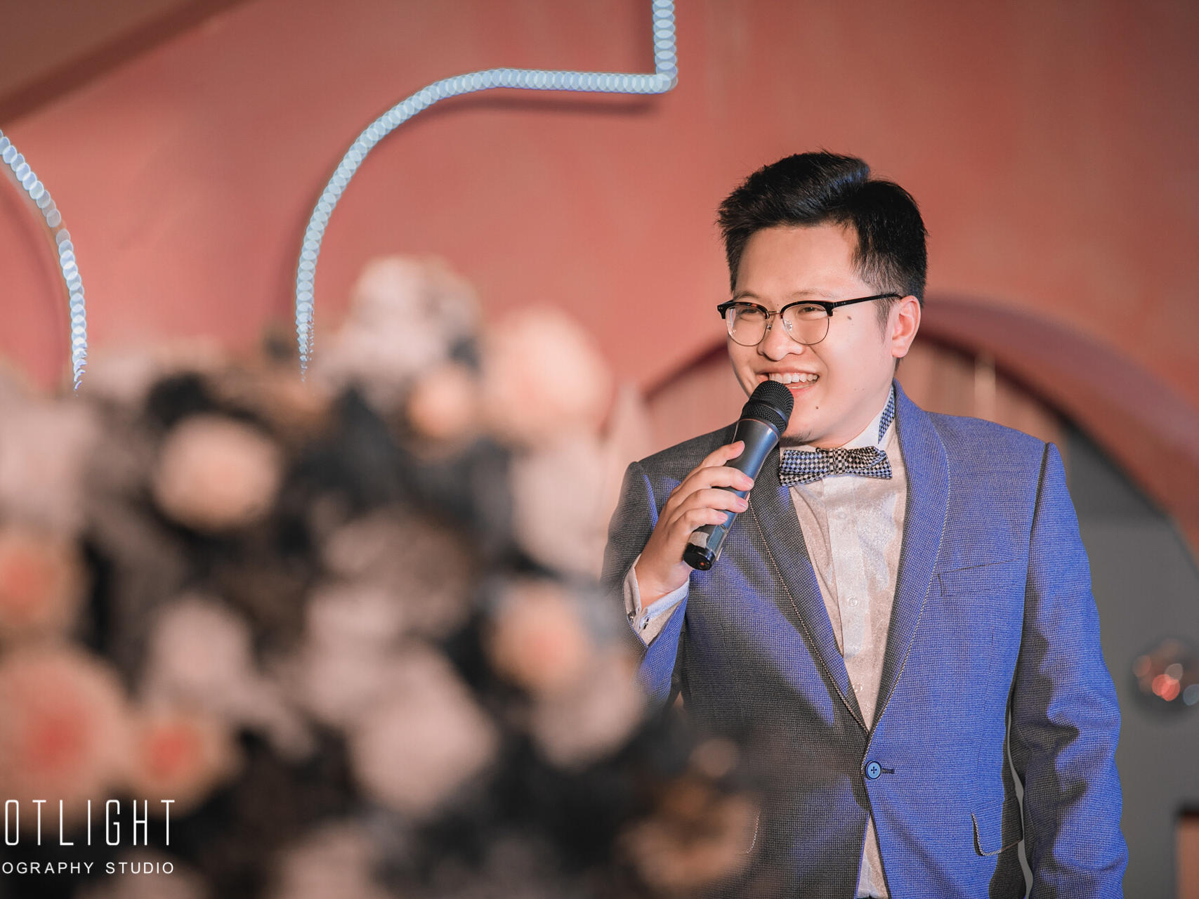 ELEVEN-小童（轻松有趣）