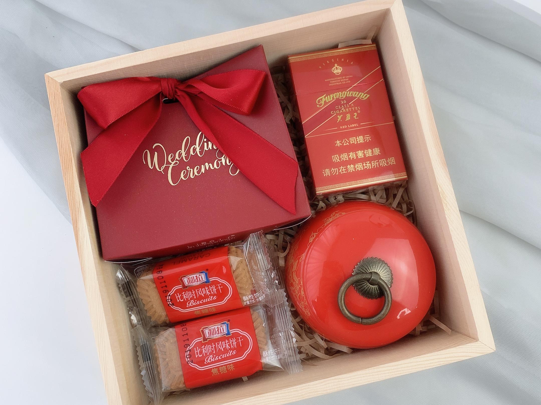 精致木盒长沙回礼伴手礼喜糖喜饼喜茶