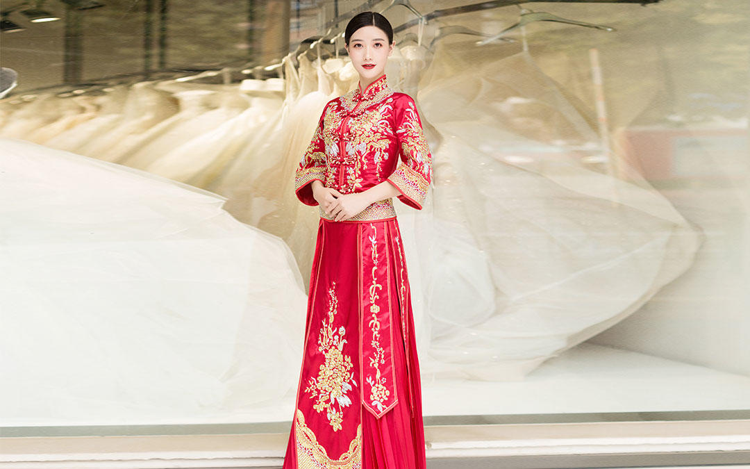 以针线为笔，以绸缎为纸！