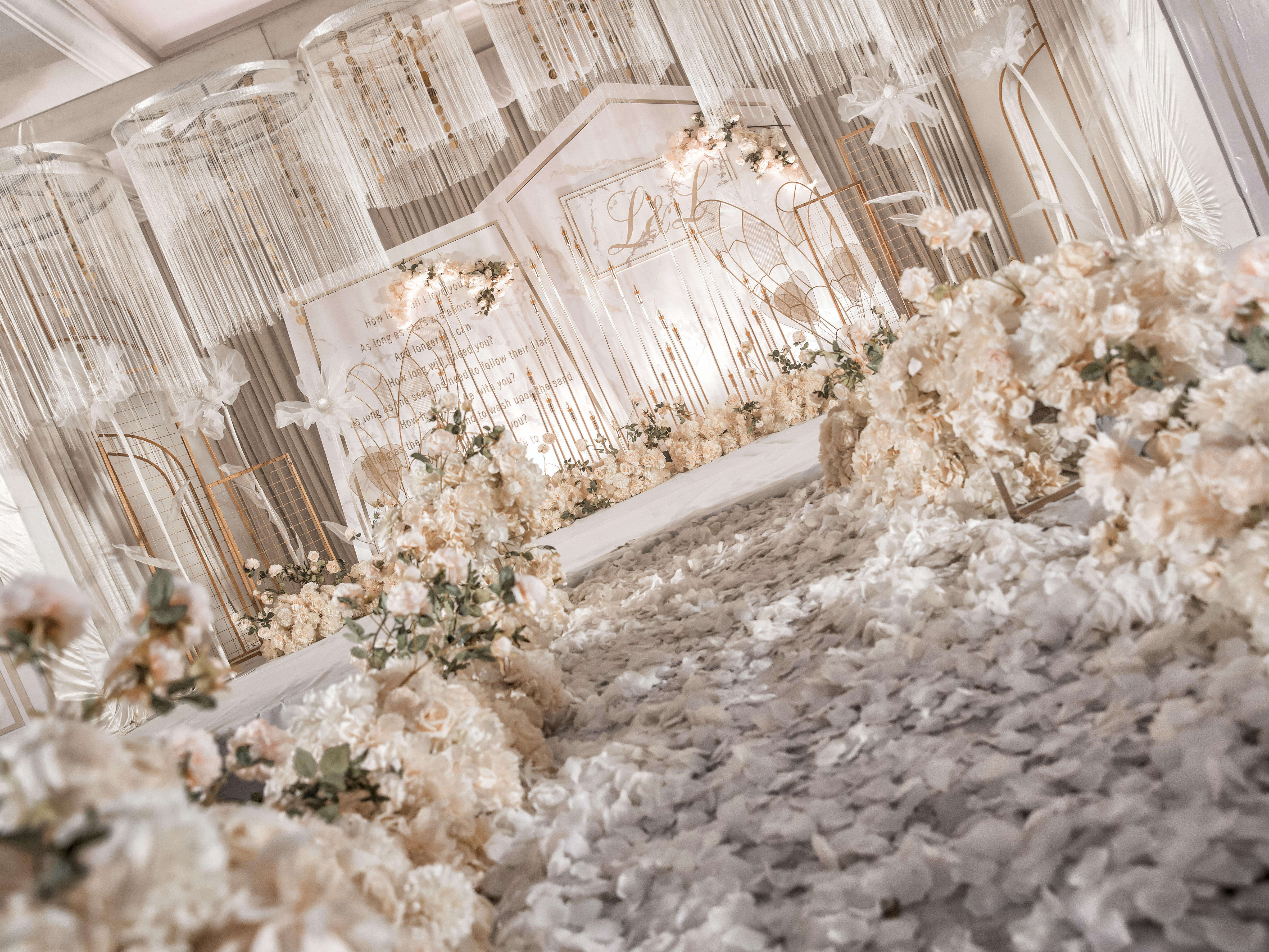 Promise 黛抹香槟定制婚礼特价套餐限时秒杀