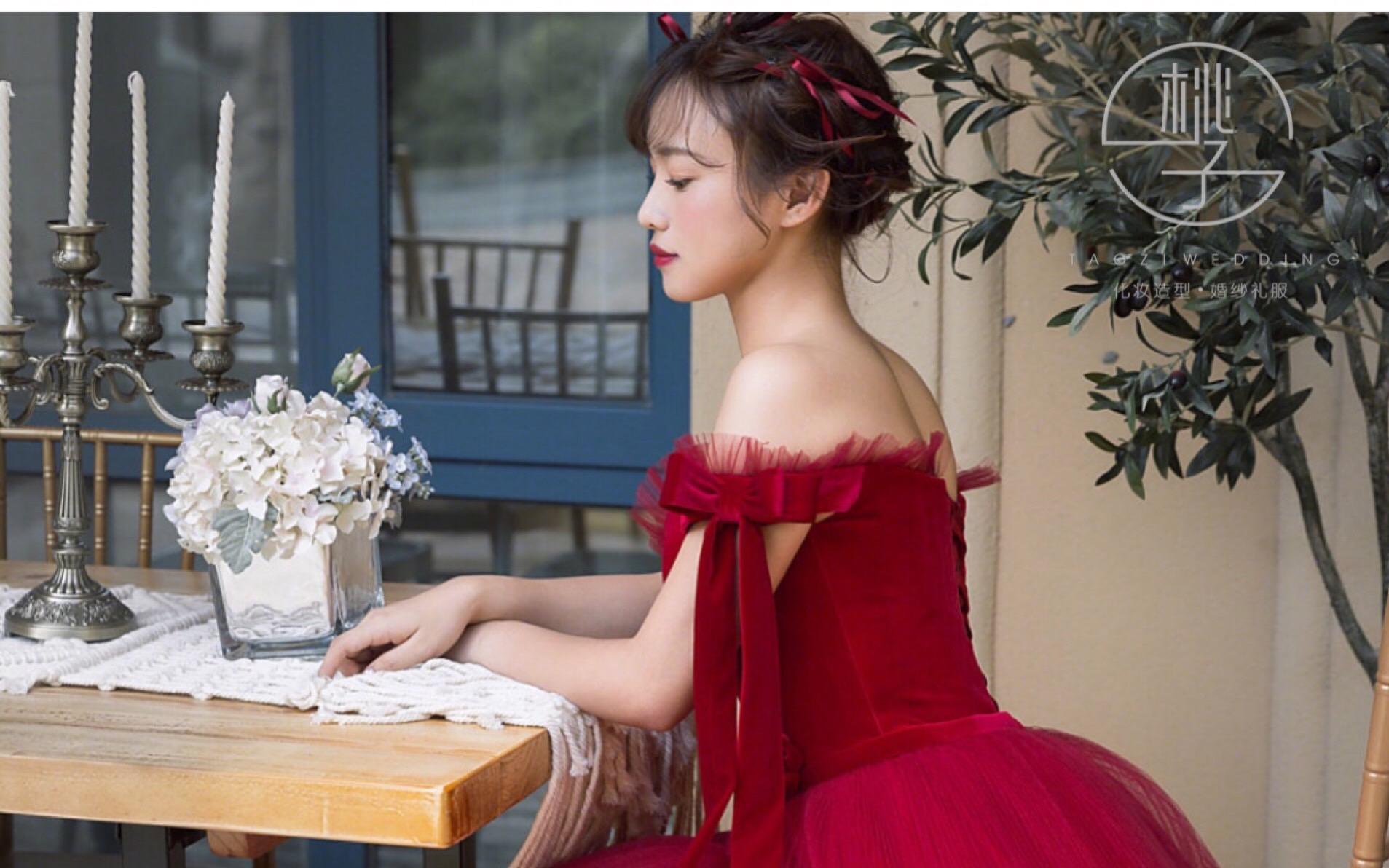 高定丝绒礼服 香港设计师设计 永不过时