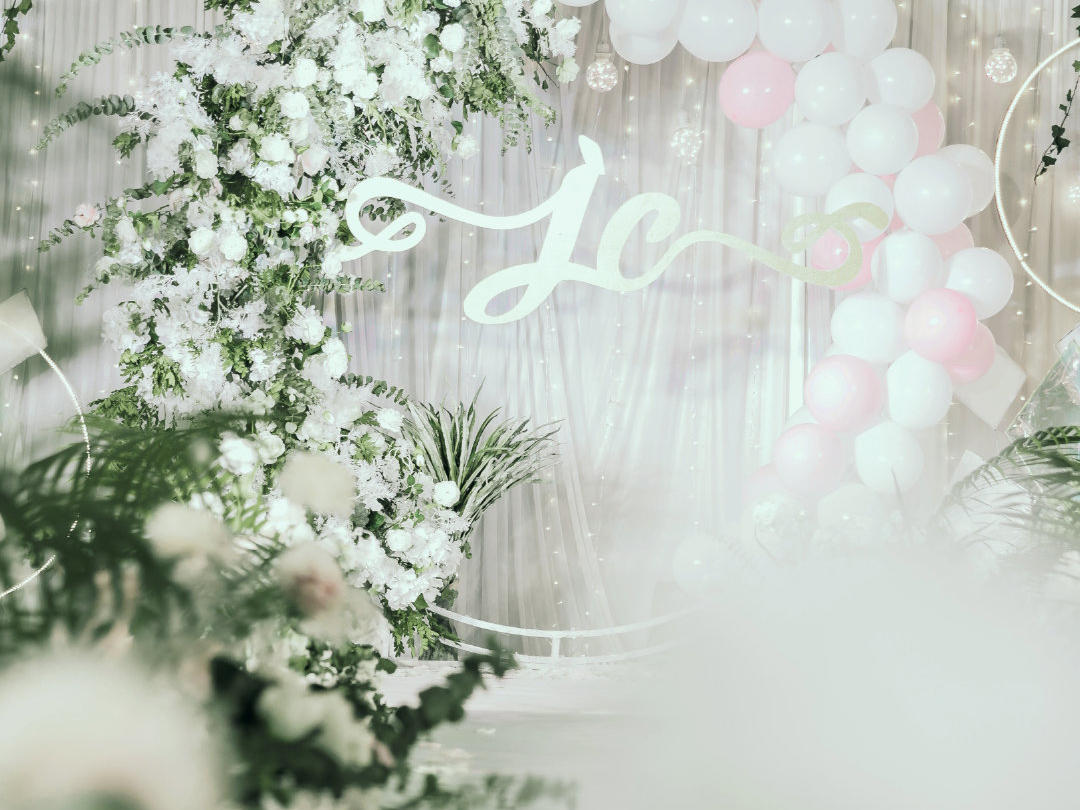 清新白绿色系---浪漫气球---适用低层高宴会厅