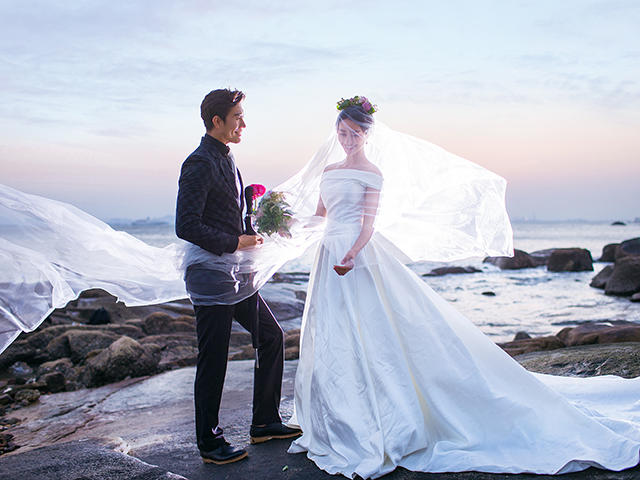 大理伯爵婚纱_伯爵大理婚纱照