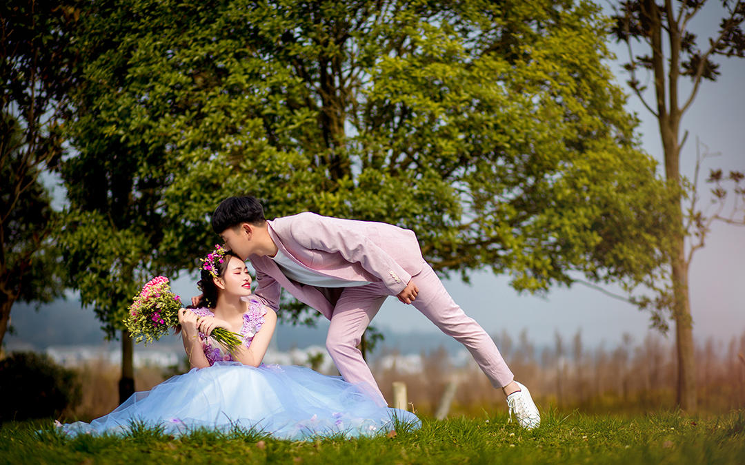 【报销1000元机票】送住宿、接机、夜景、水晶船