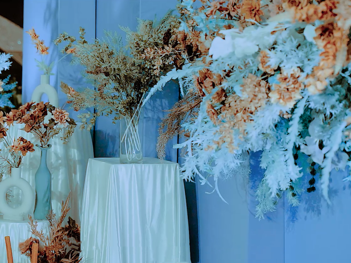 简约大气雾霾蓝婚礼《静心雾语》