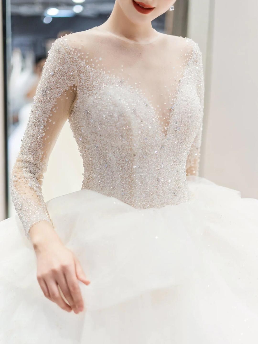 【高端私享奢华】出门服+仪式纱+敬酒服+伴娘服