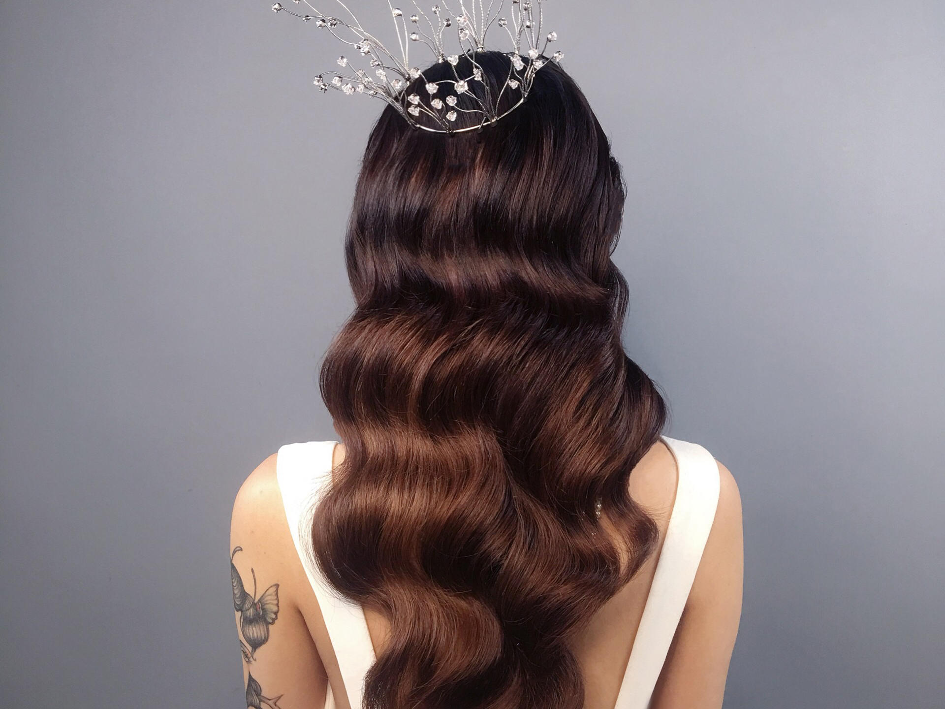 新娘早妆 赣州婚礼新娘早妆服务礼服 婚纱租赁