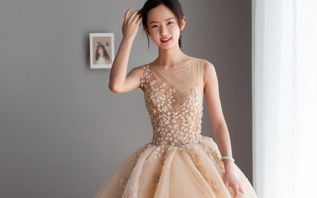 7月新款上新  今日设计师主推款香槟色主纱