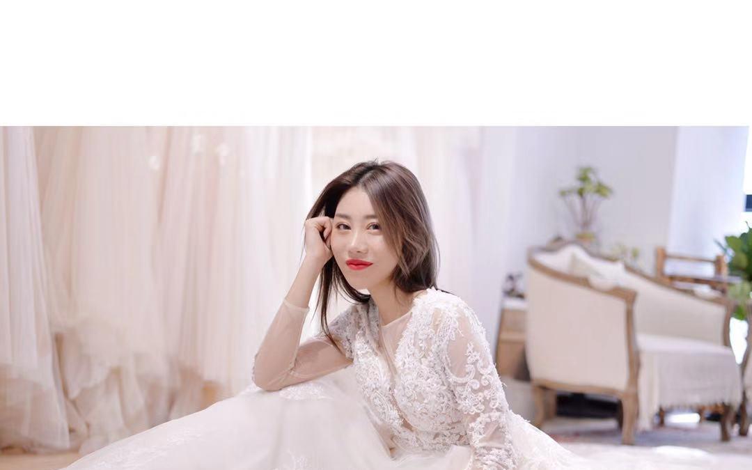 本季最新款婚纱礼服试妆案例    