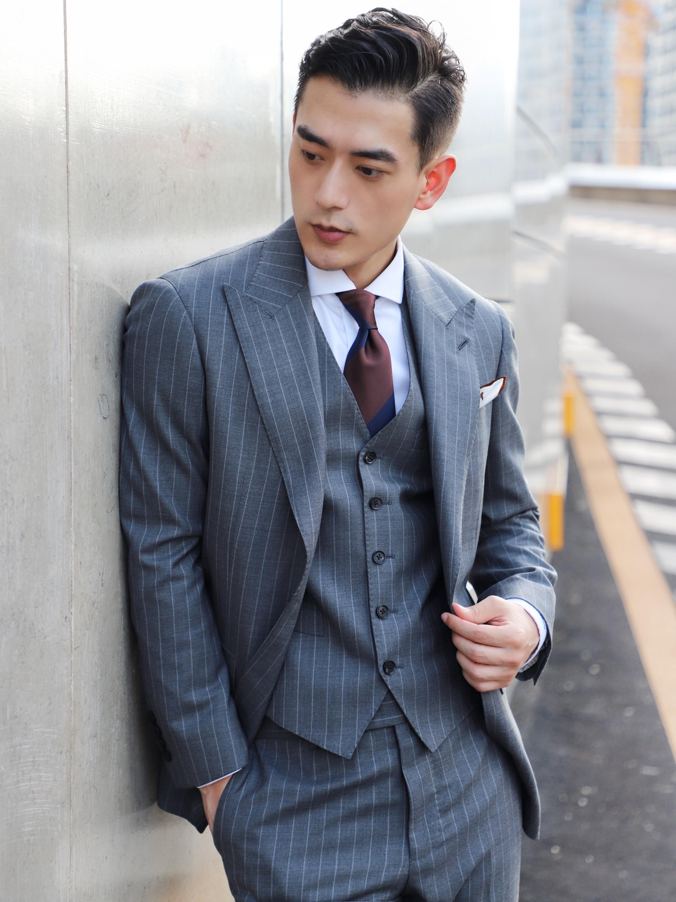 商务西服|婚礼西服|灰色条纹三件套