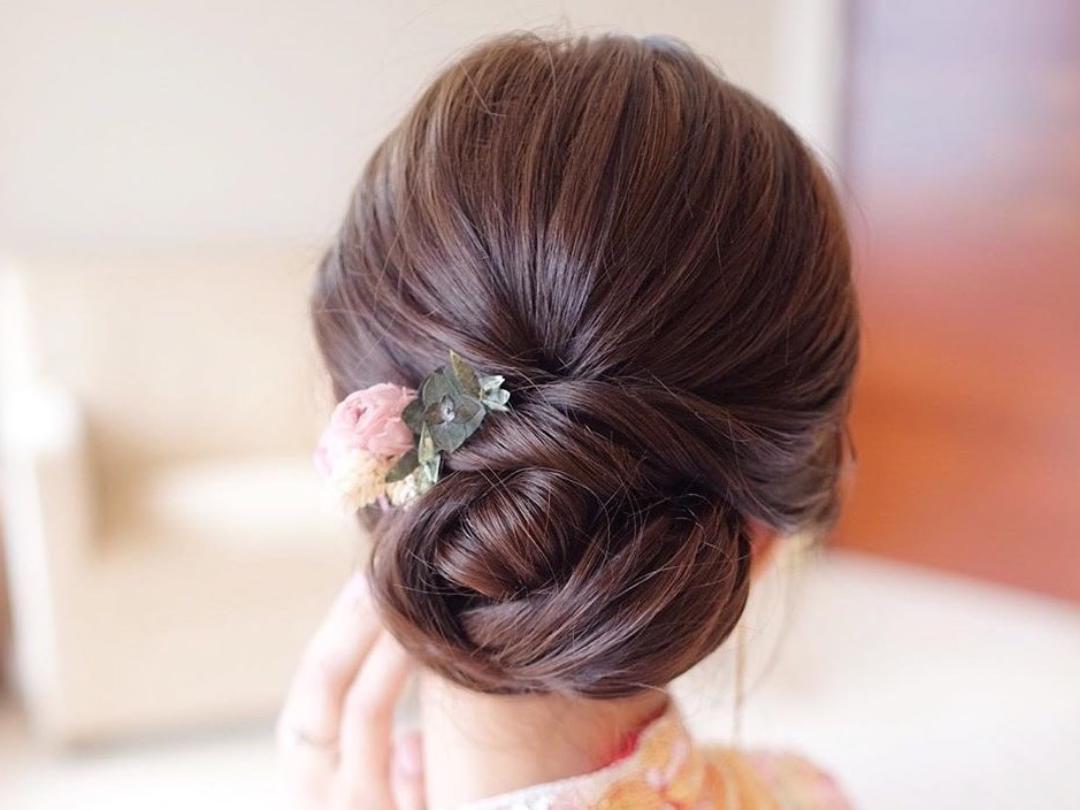 资深跟妆早妆简约甜美妆容清新