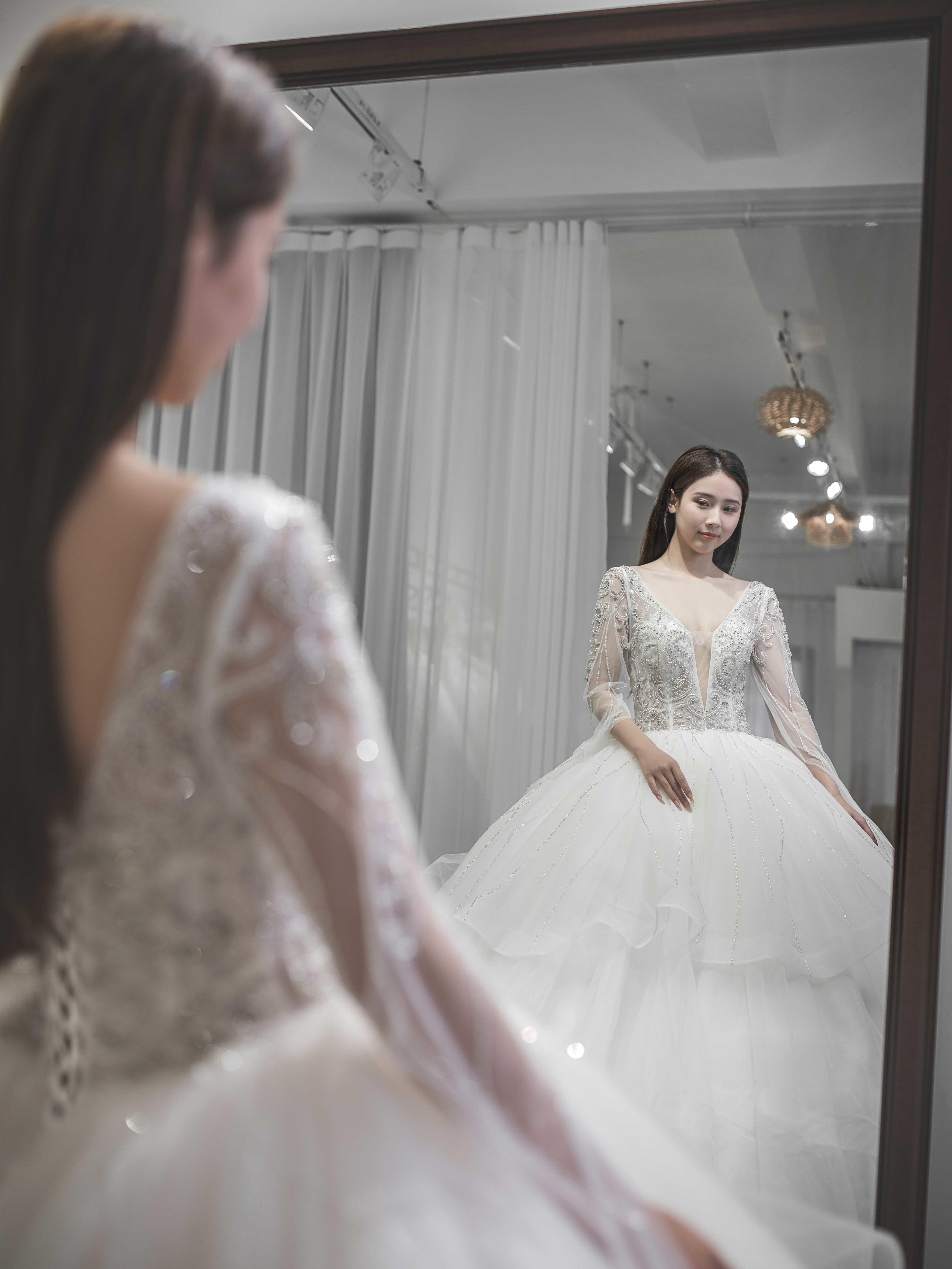 【超值租赁】中式嫁衣+主纱+敬酒礼服