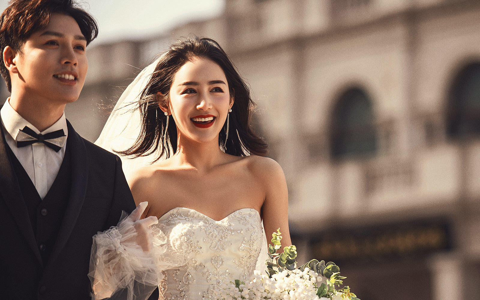 三亚大理巴厘岛私人定制婚纱旅拍+二对一服务+多地
