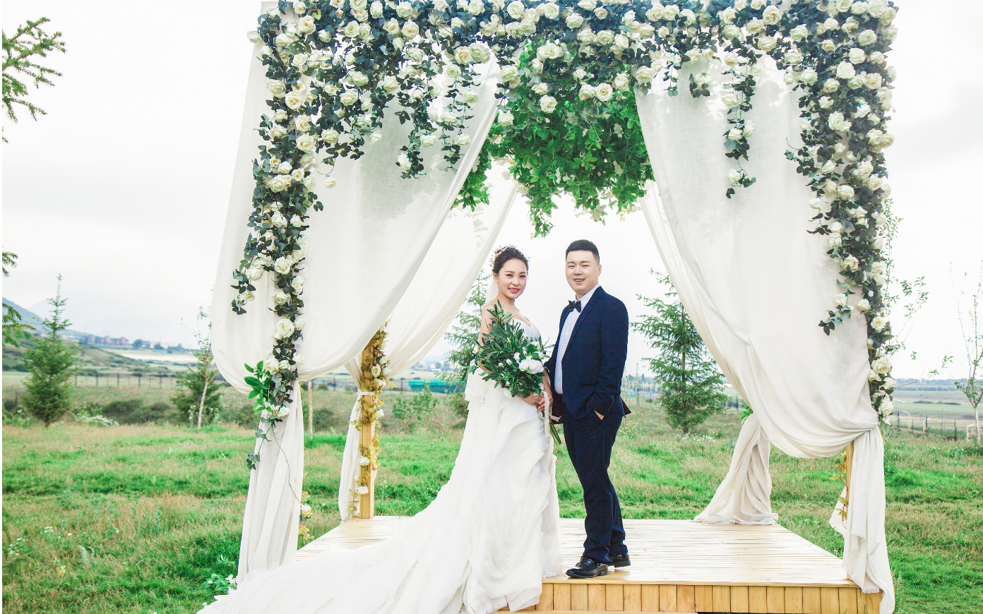 【Marry婚紗攝影】創(chuàng)意街拍＋6服6造＋定制禮