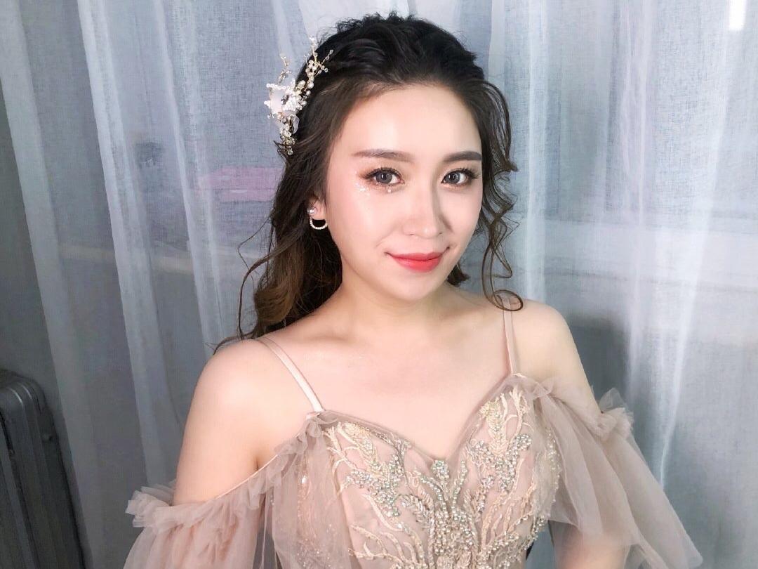 徐州丰县新娘早妆   国际一线化妆品  包含定制