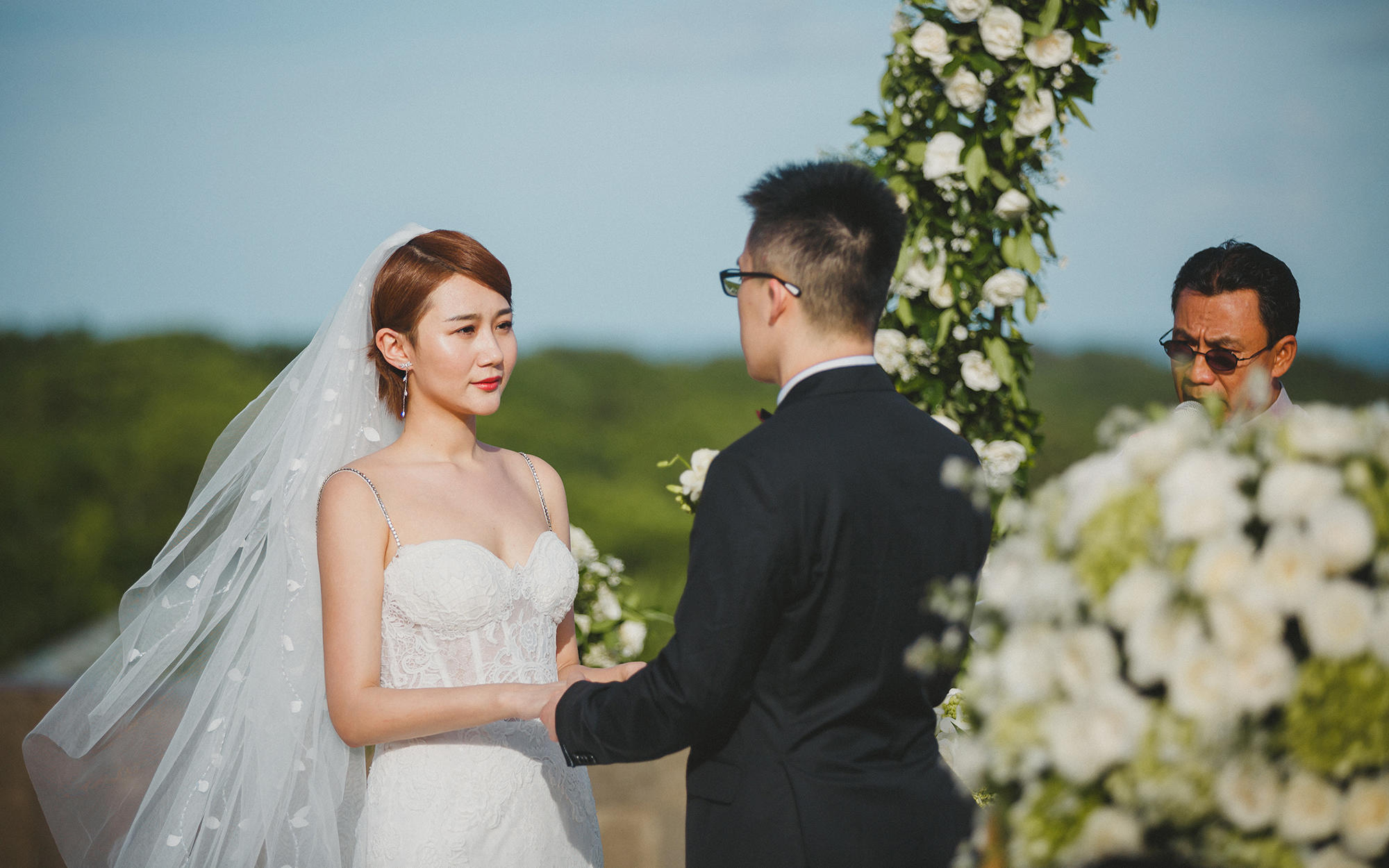 【明星同款】天空云镜水台婚礼 一价全包