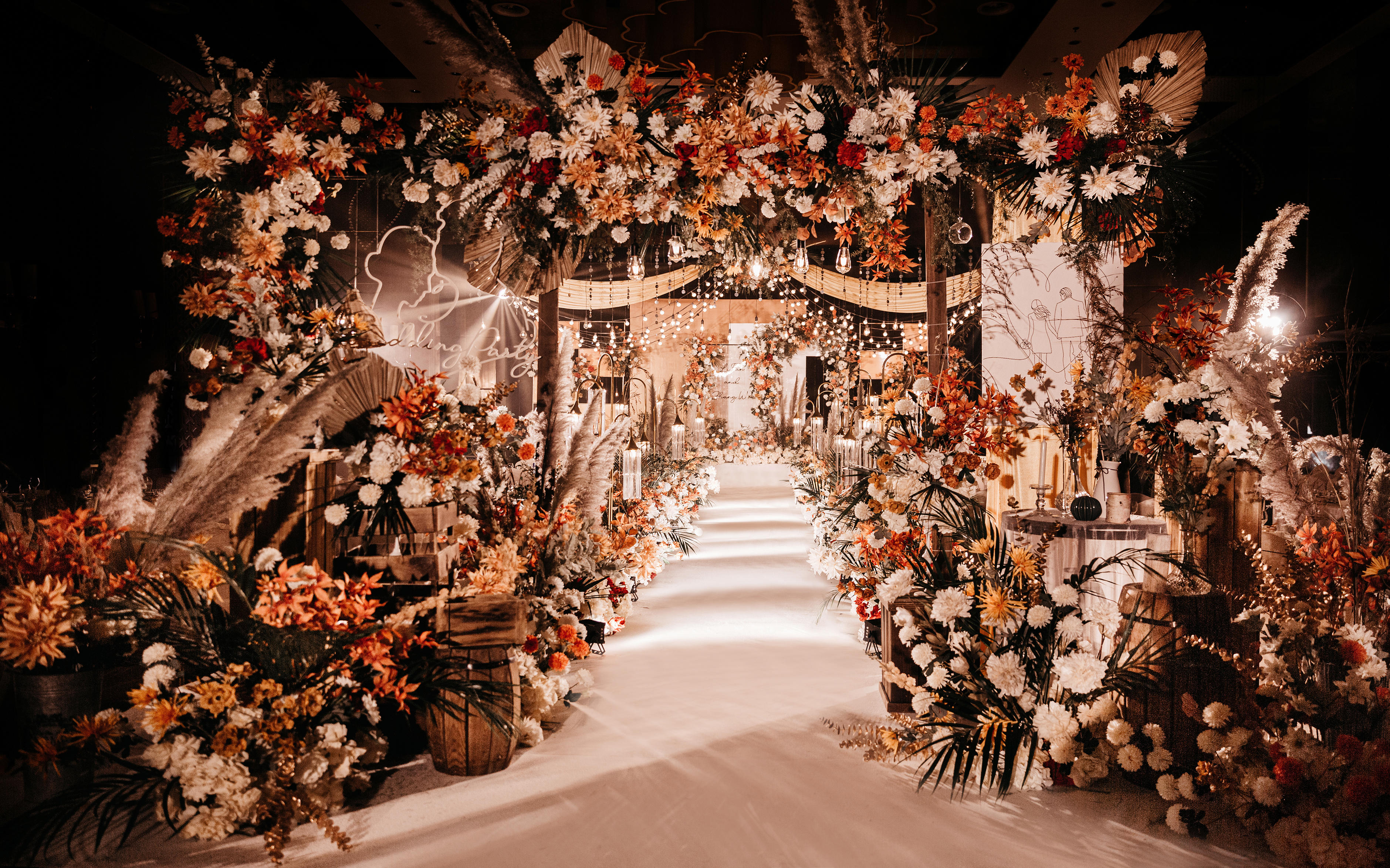 小型品质婚礼之选 复古清新婚礼场布折扣优惠