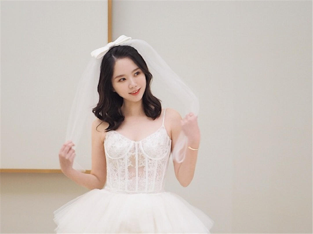 【经验丰富化妆师特惠】早妆+全天跟妆+妈妈妆