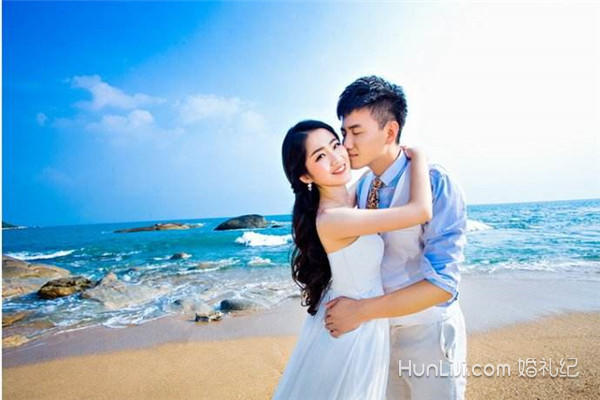 海边拍婚纱照_海边拍婚纱照的风格