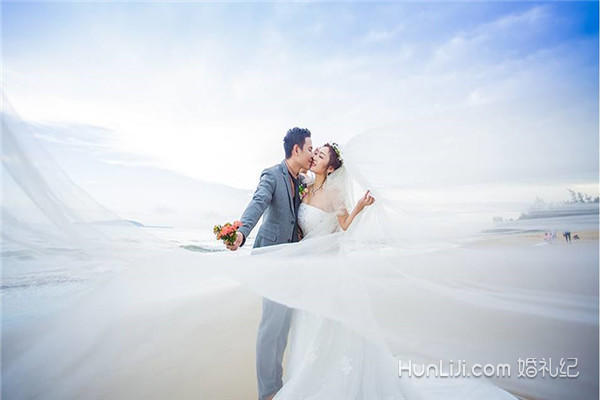 海边婚纱照_婚纱照图片
