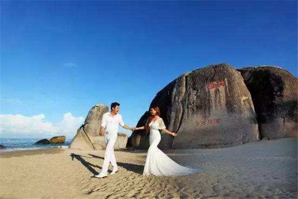 天涯海角婚纱照_三亚天涯海角婚纱照(2)