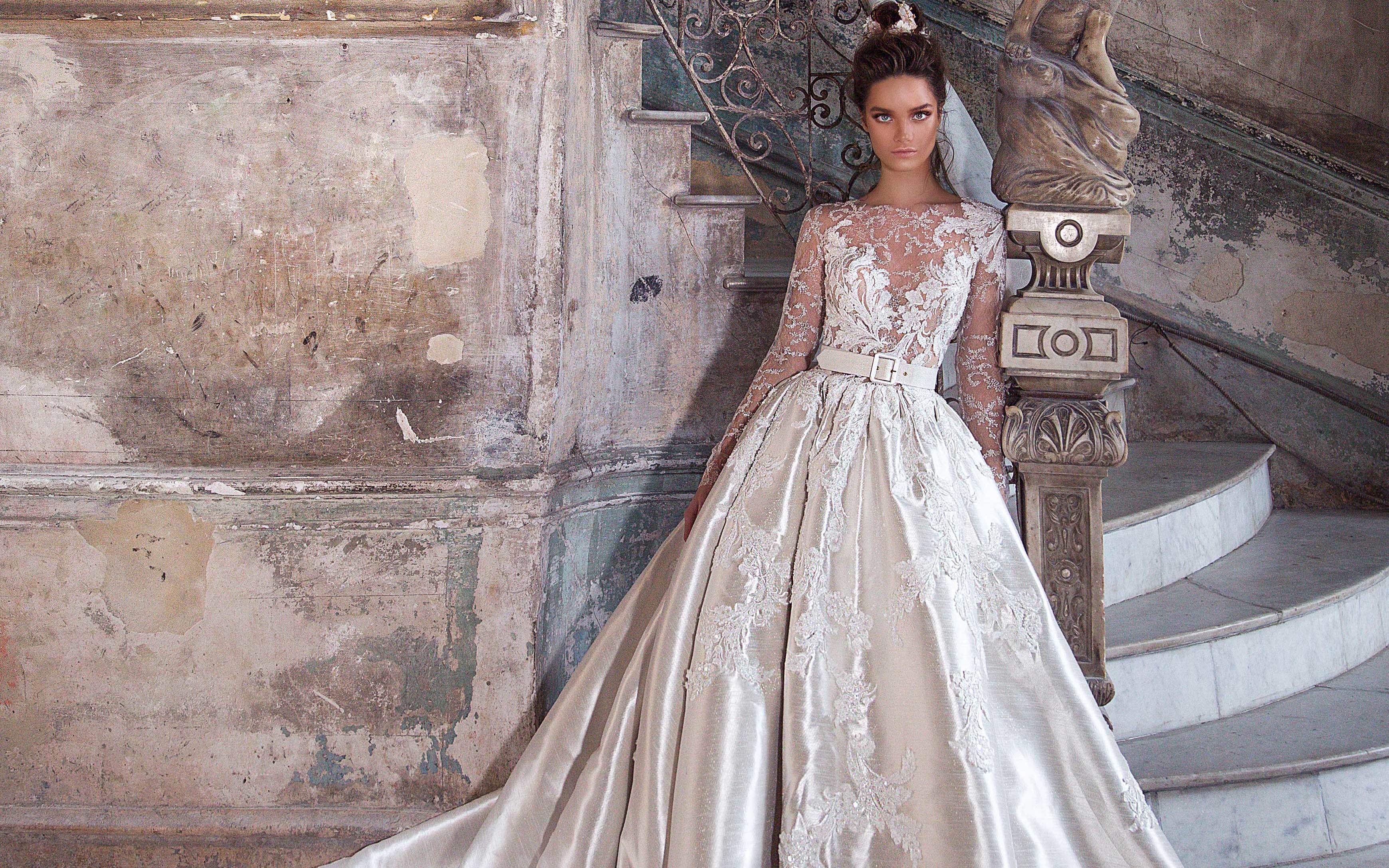 WDRESSES x LORENZO ROSSI