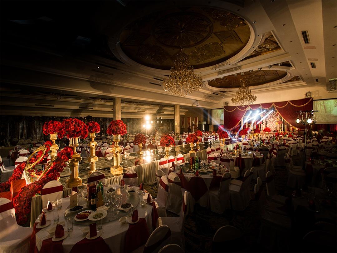 中式婚礼！大红奢华宫廷风格婚礼