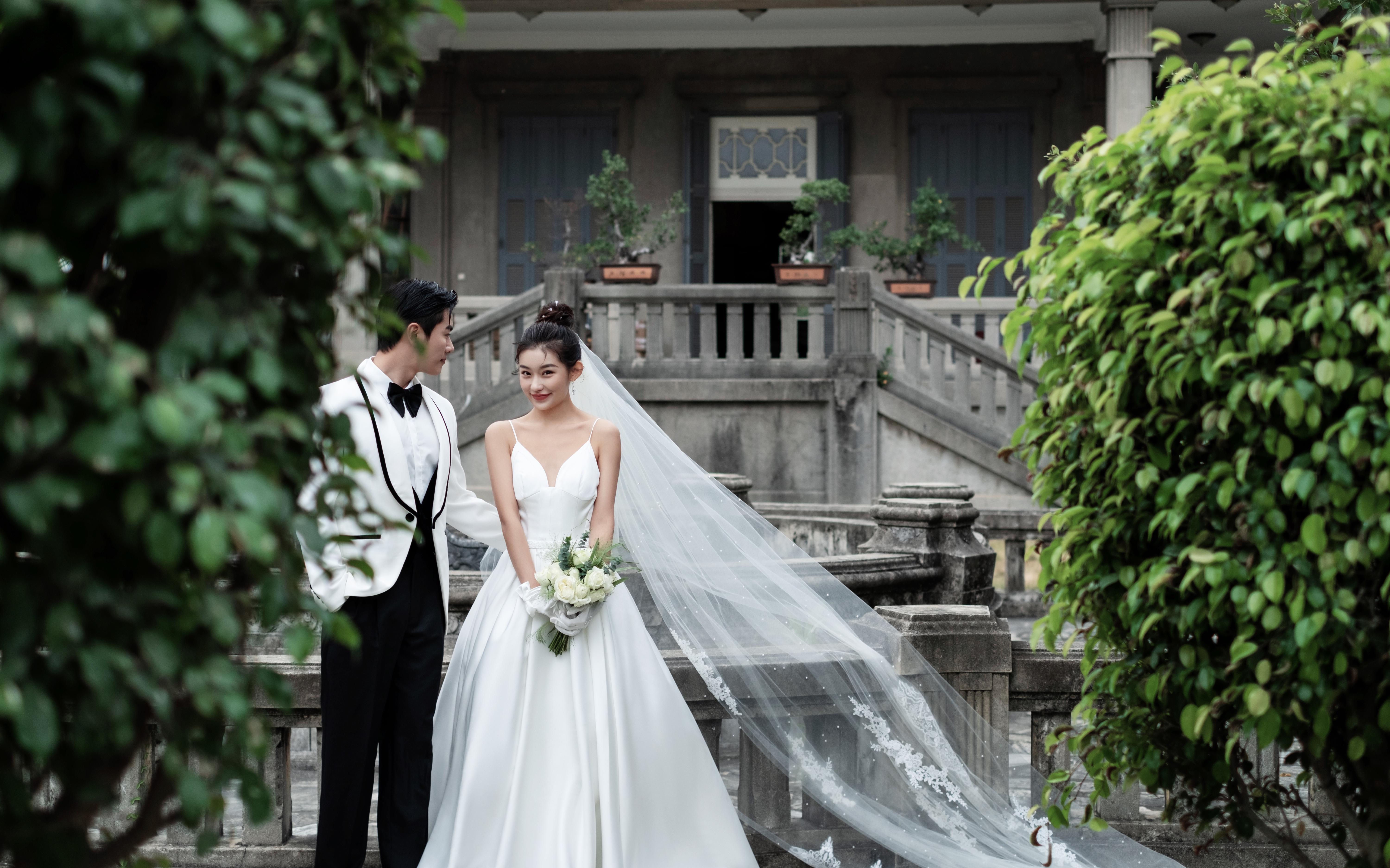 【先领劵后消费】10套服装+住宿+送婚纱+船票