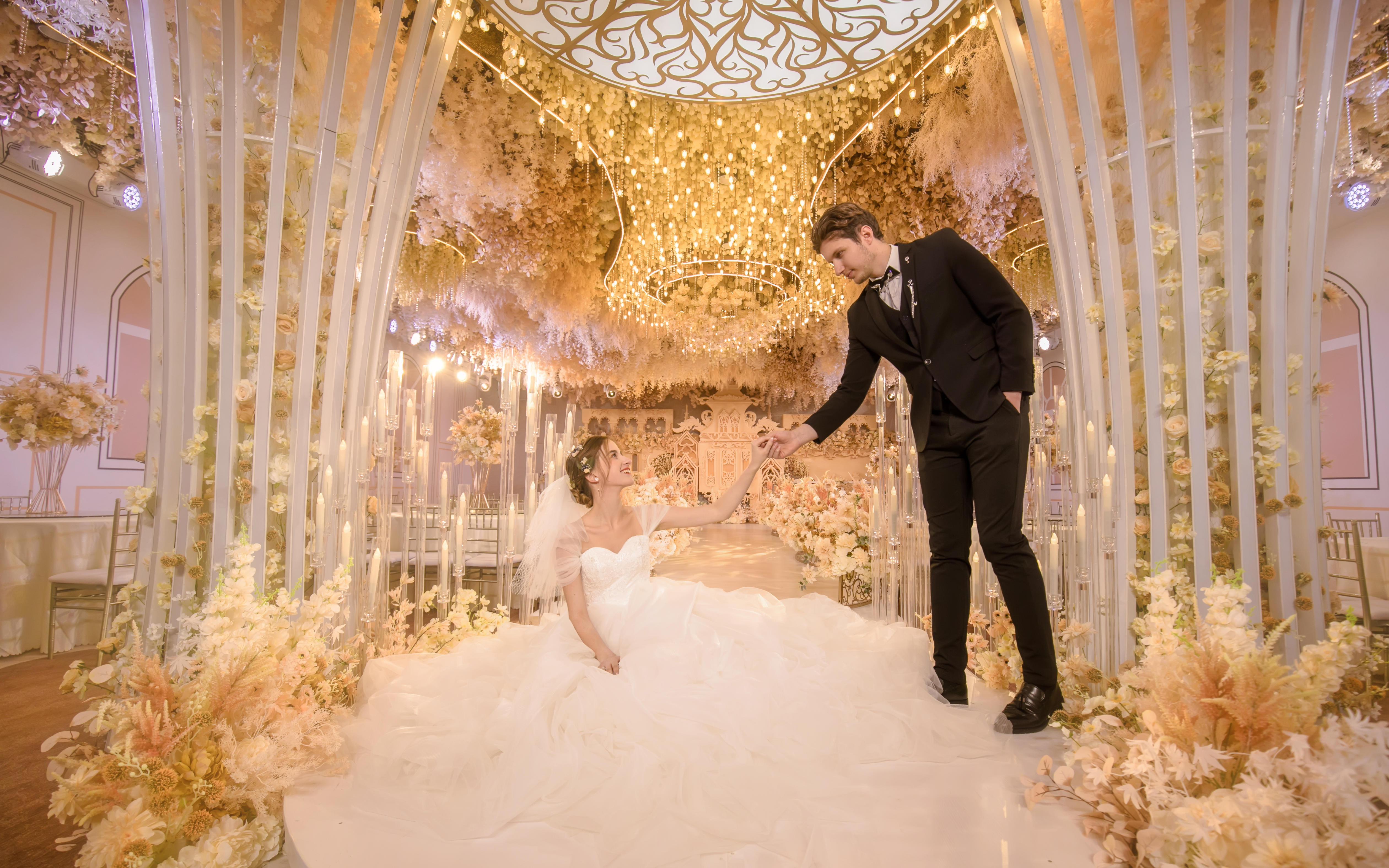 永州小欧风的花海婚礼堂+穿上我家的婚纱超鸡美~