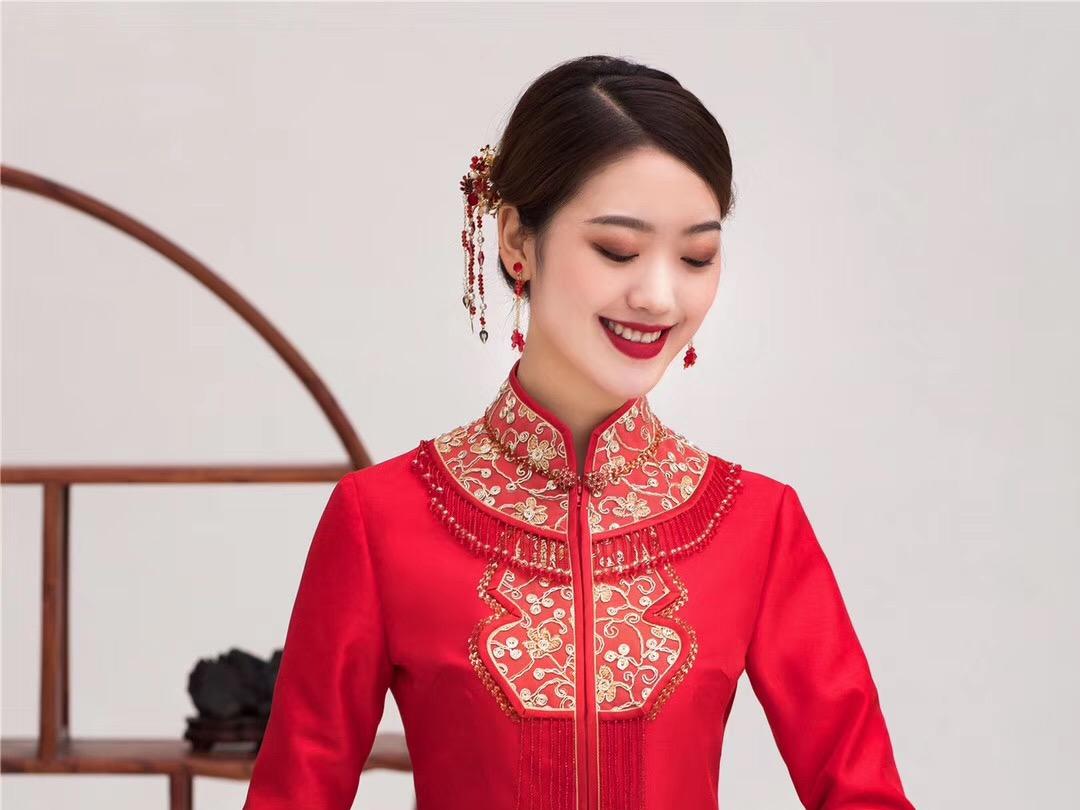 [唯誓婚纱] 重手工新中式珠珠绣秀禾服