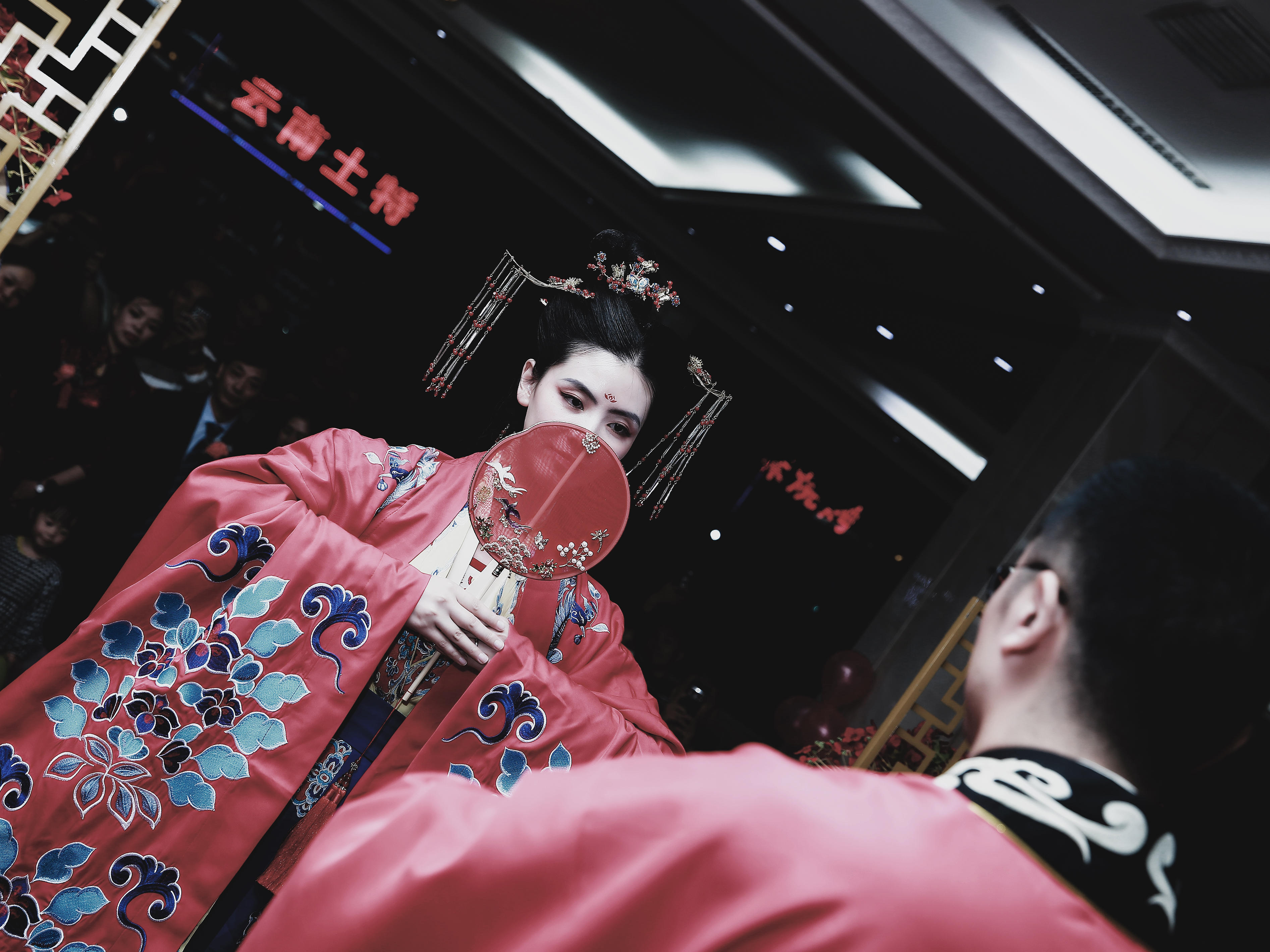 昆明资深单机位婚礼摄影原片不低于400精修40