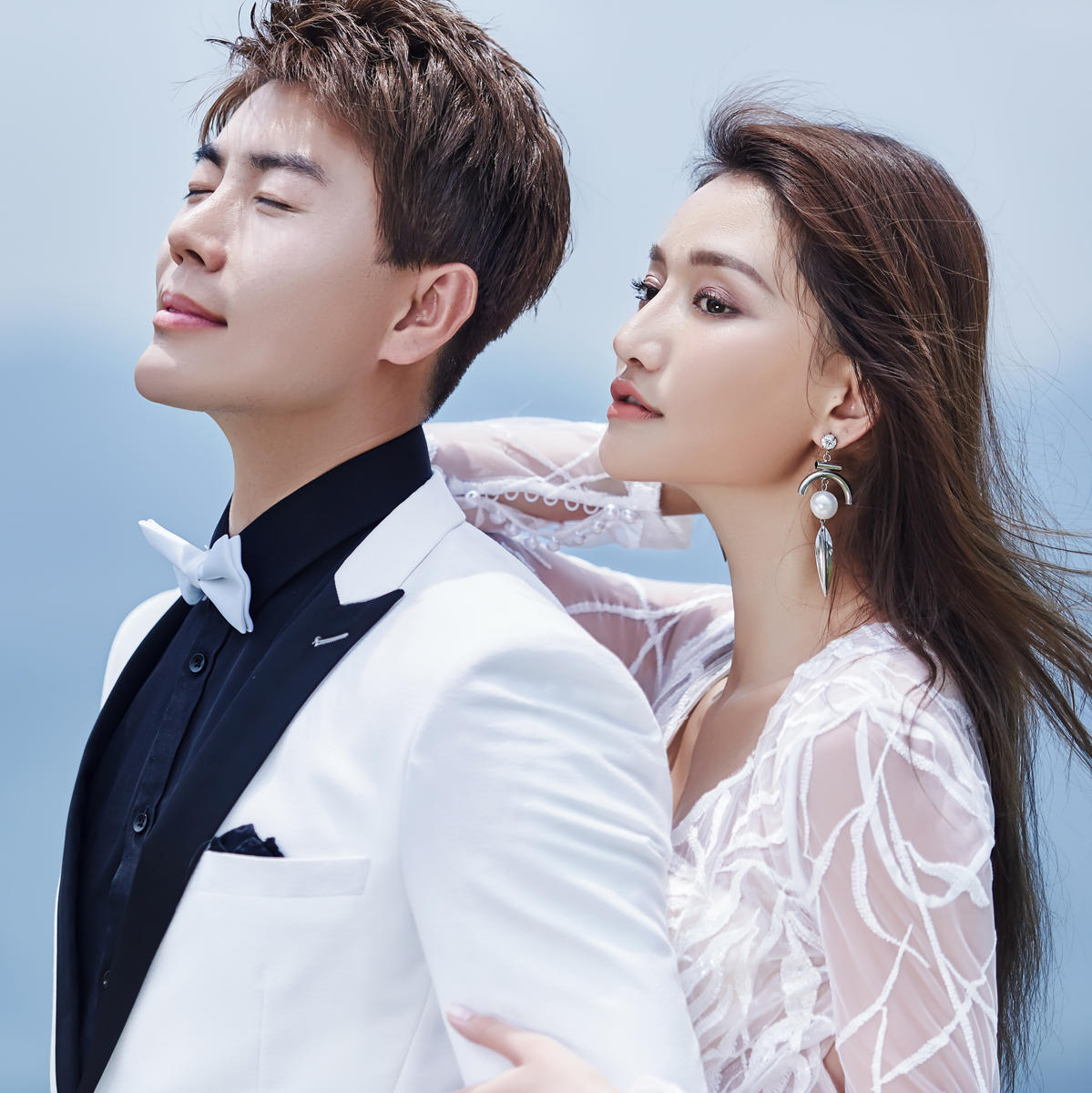 婚纱照+送全新婚纱+景点任选+婚礼一条龙