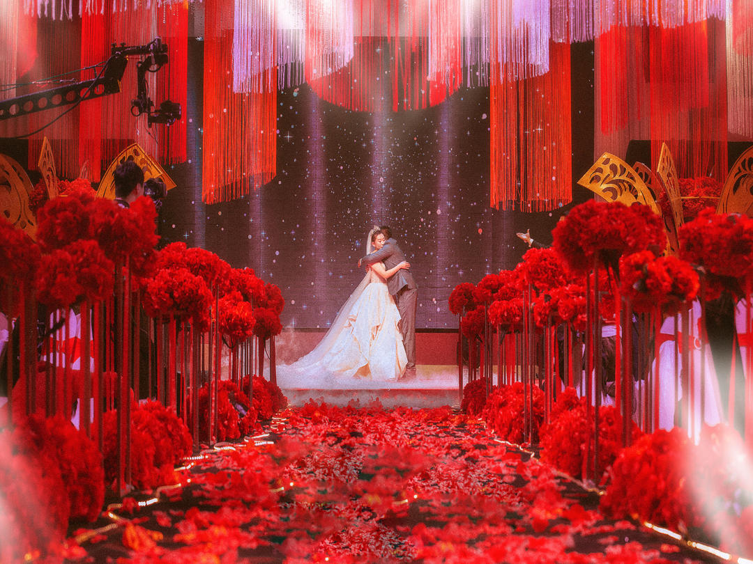 永村婚礼概念馆《红金》色系婚礼大气庄重风格