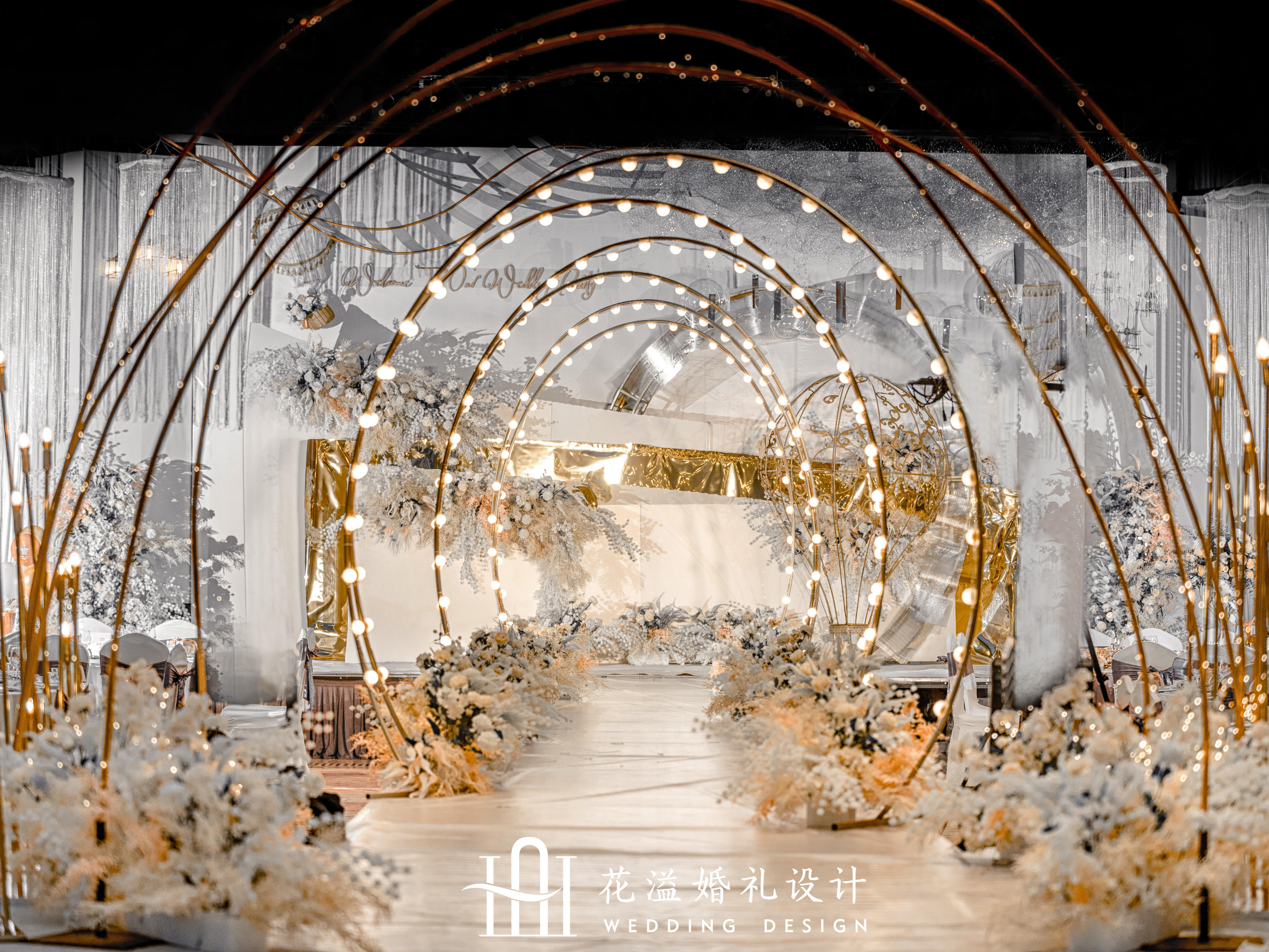 【白金汉爵】三对一定制服务+总监级四大