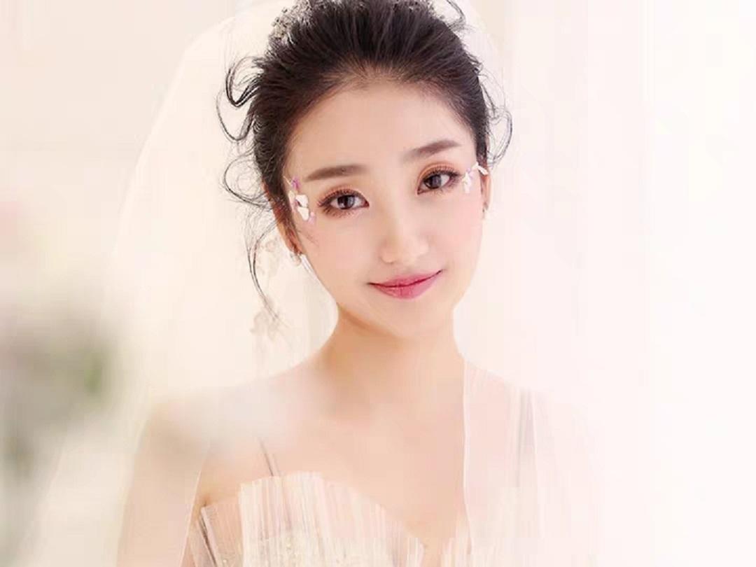 【致青春造型】专业打造新娘早妆一套妆发