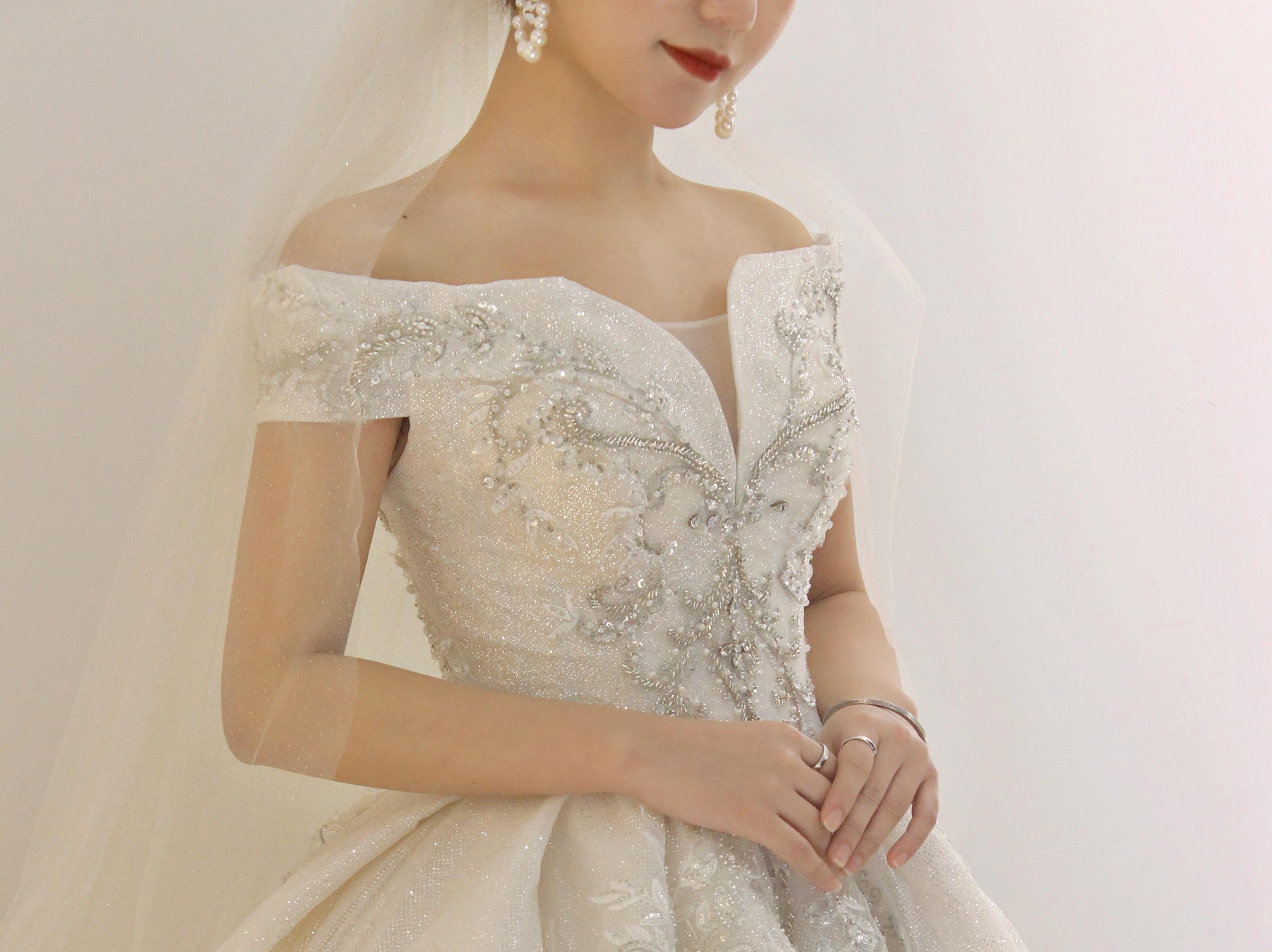 【想容婚纱】公主系列轻奢复古主纱+龙凤褂套系